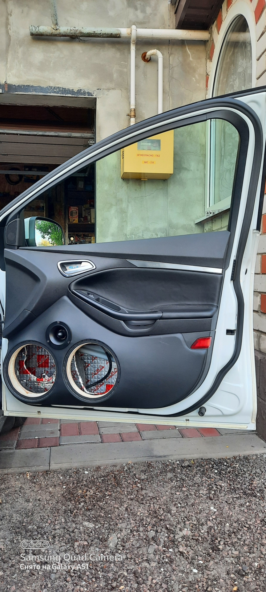 Фото в бортжурнале Ford Focus Hatchback III