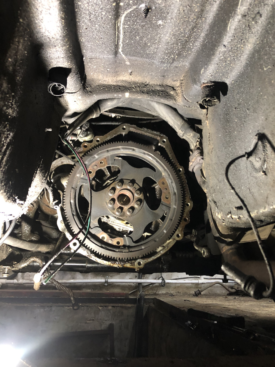 Фото в бортжурнале Mercedes-Benz E-Class Estate (S124)