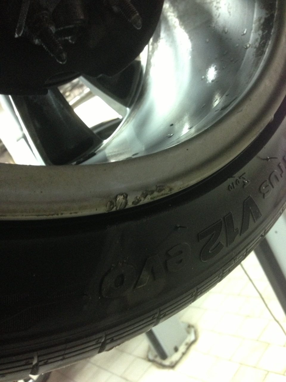 Коцка. Передний правый диск — Volkswagen Scirocco (3G)