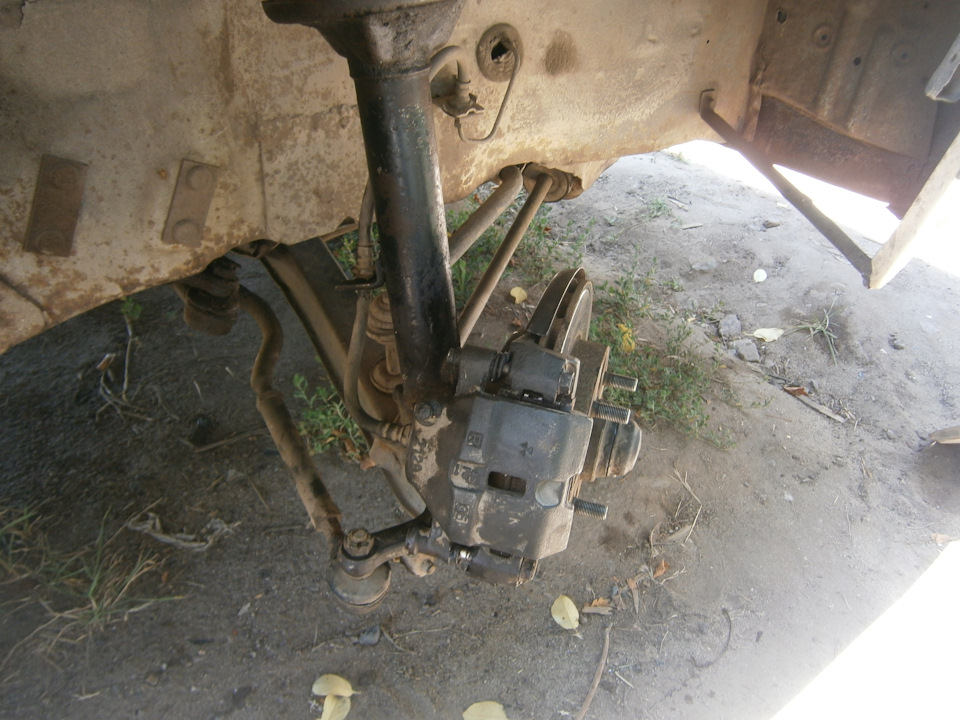 … — Nissan Skyline (R30)