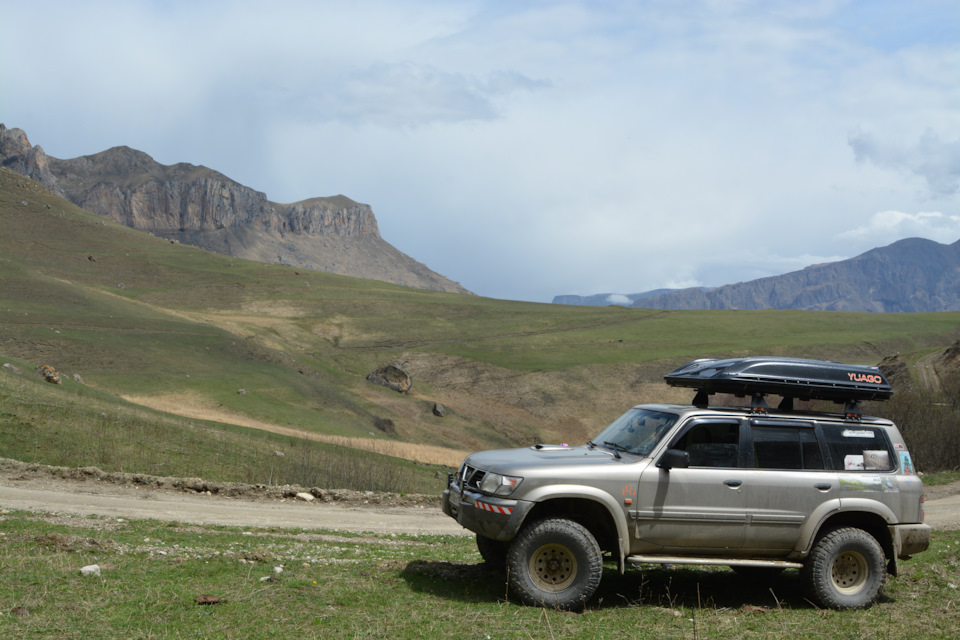 Фото в бортжурнале Nissan Patrol GR II (Y61)