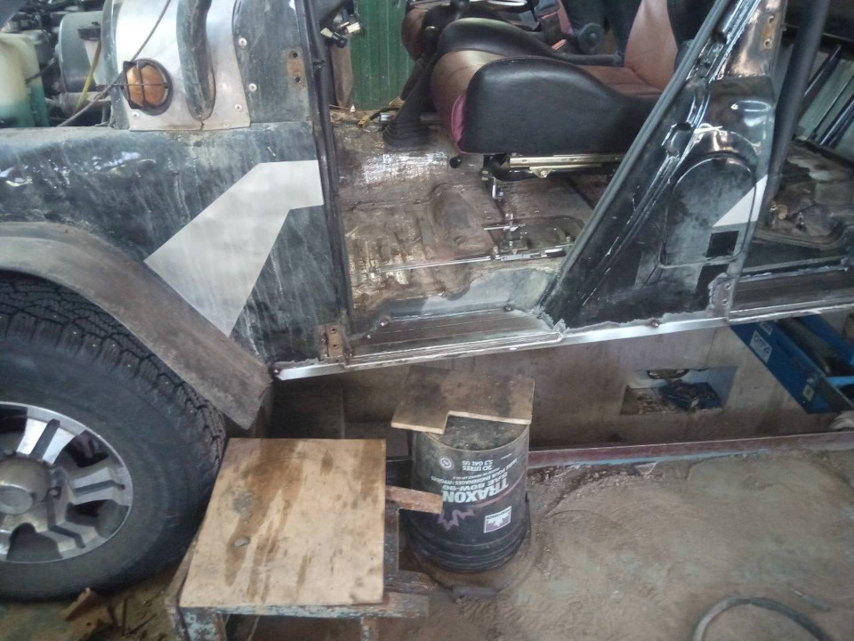 Фото в бортжурнале УАЗ 315195 Hunter