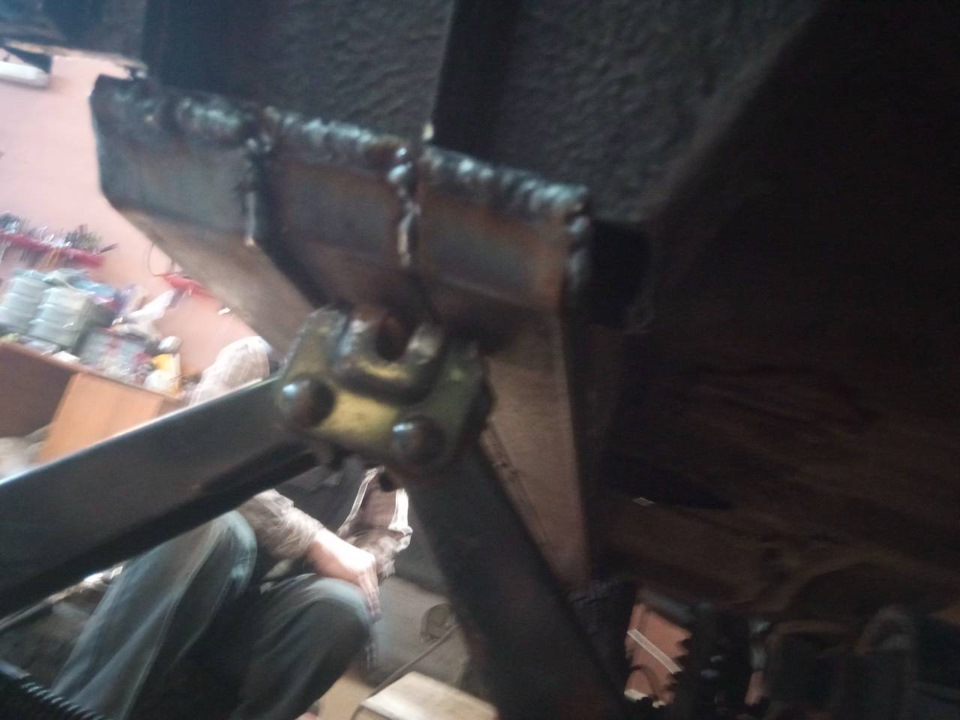 Заварили торцы — УАЗ 315195 Hunter