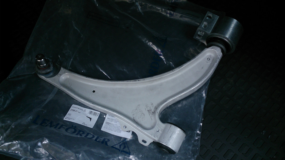 без пакета — Chevrolet Orlando  (1G)