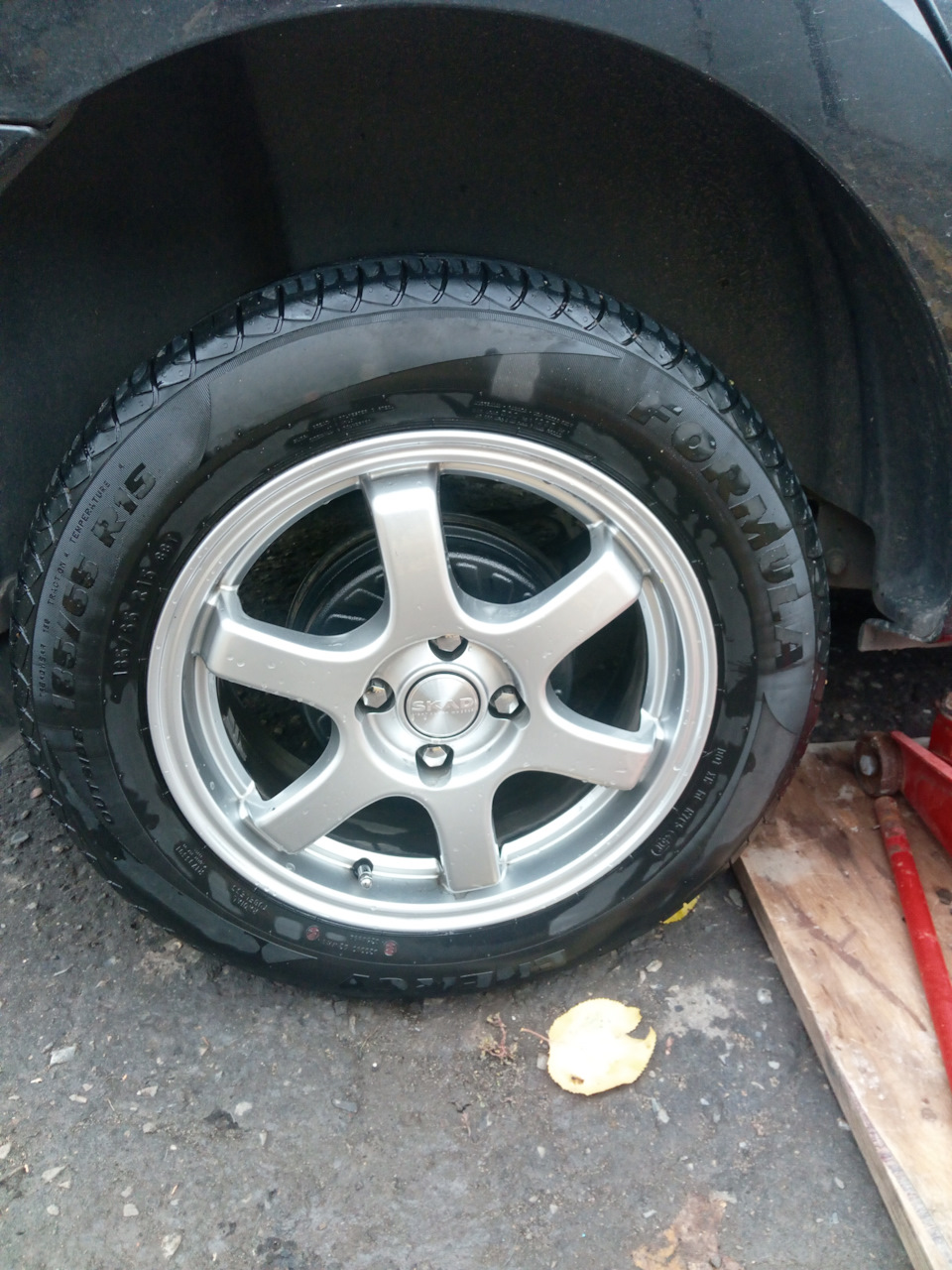 Фото в бортжурнале Renault Logan (2G)