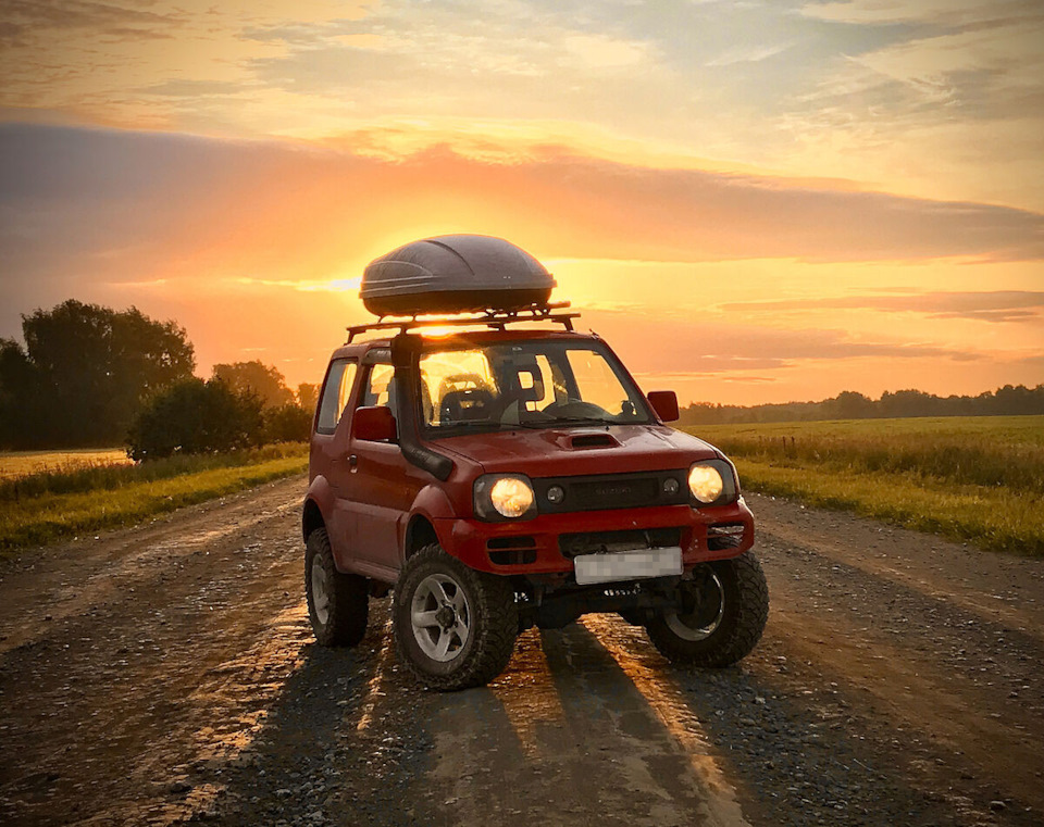 рассвет — Suzuki Jimny (1G)