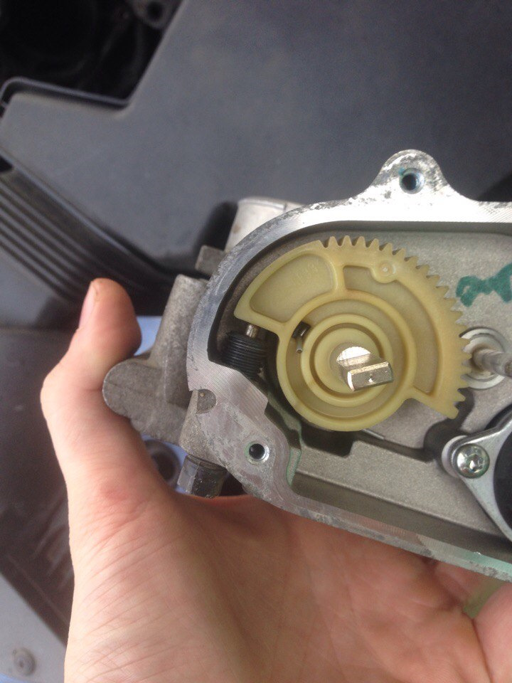 Фото в бортжурнале Ford Focus Hatchback II