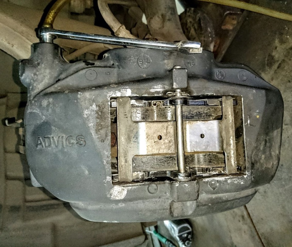 суппорт Toyota = Advics, Lexus GS — Lexus RX (2G)