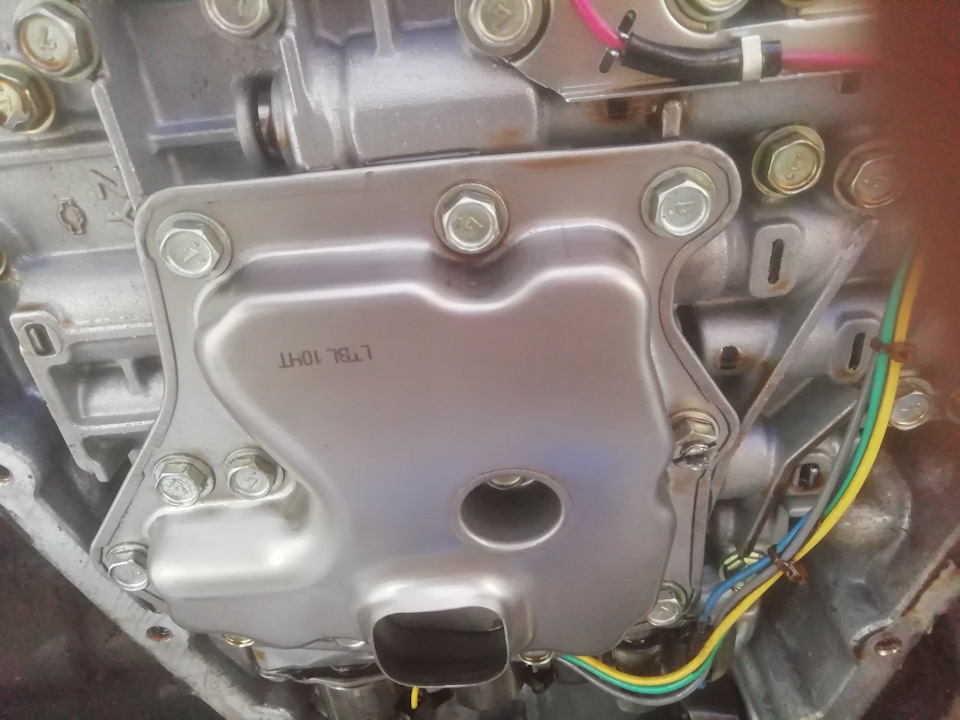 На законном месте — Nissan Maxima QX (A32)