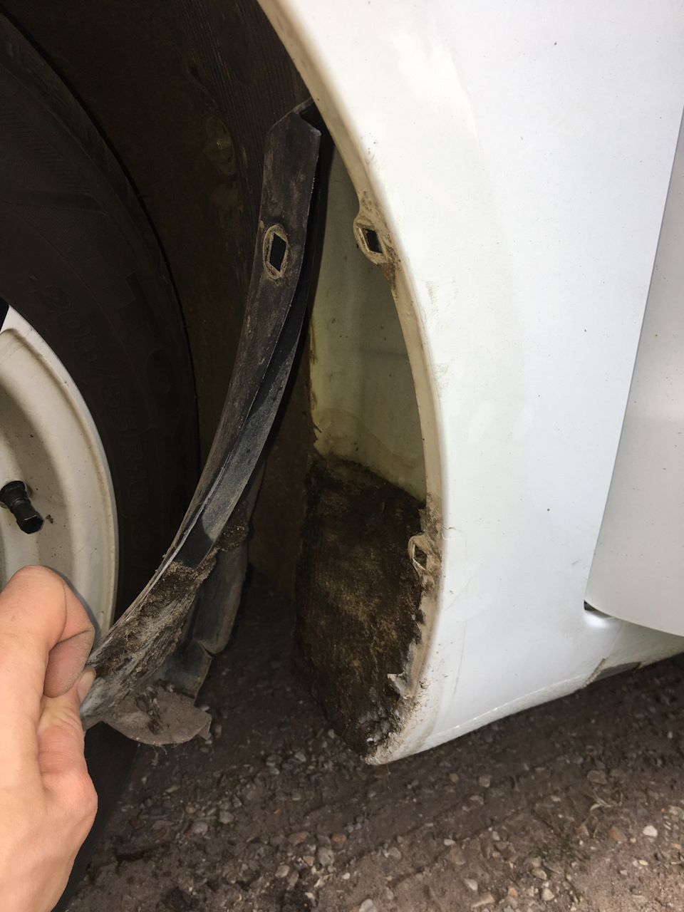 Почаще надо там мыть)) — KIA Rio (3G)