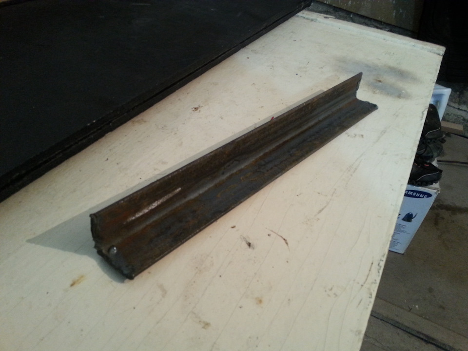 Взял его и начал отмерять размеры — Lada 2114