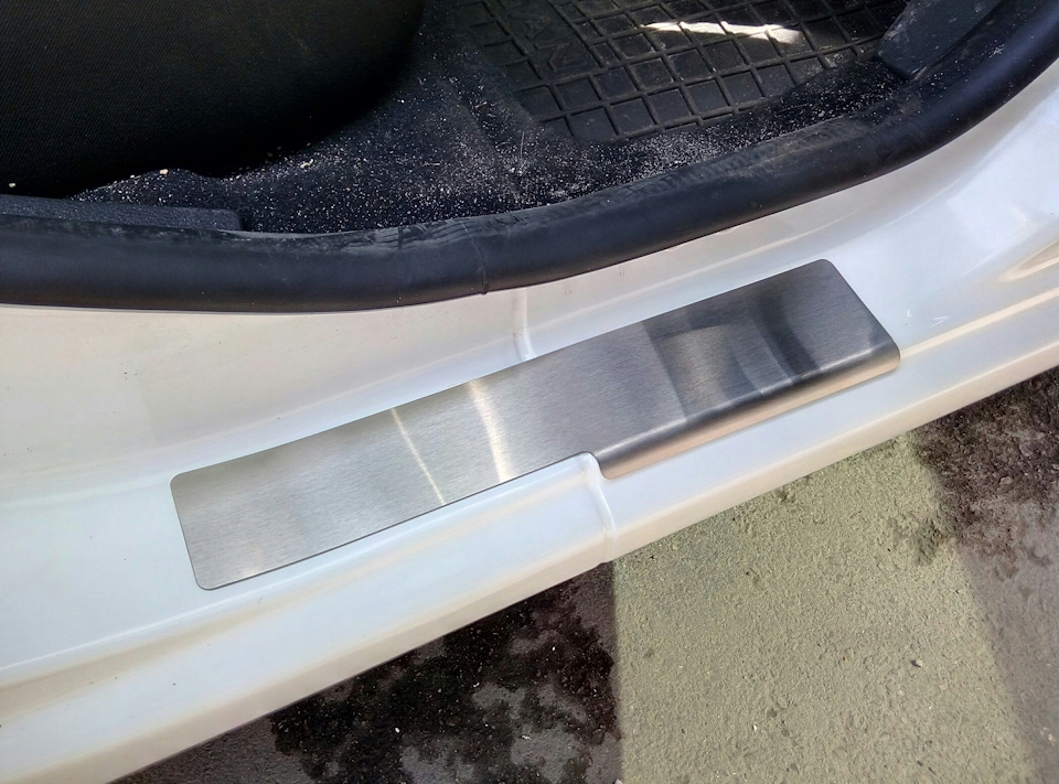 Фото в бортжурнале Renault Logan (2G)