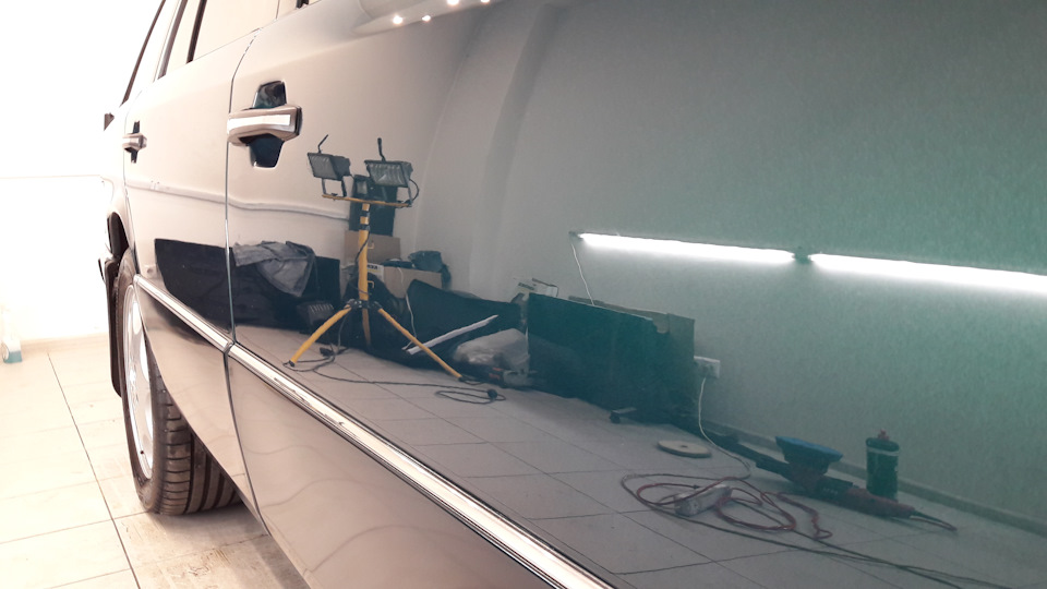 Фото в бортжурнале Mercedes-Benz E-Class Estate (S124)