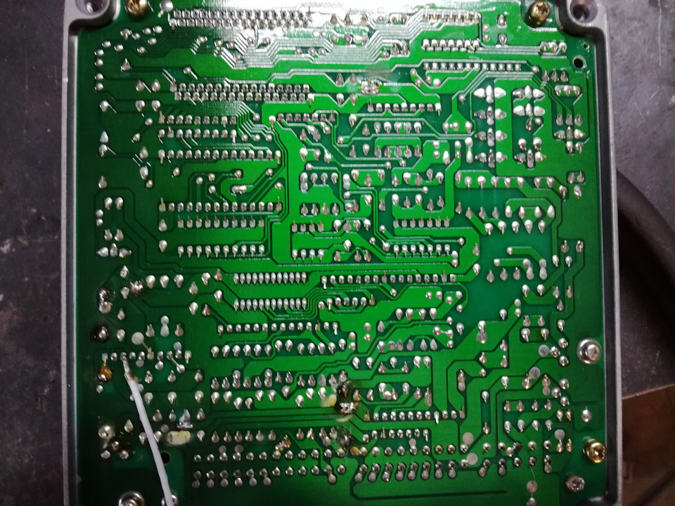 Фото в бортжурнале Mazda 626 III (GD). Запчасти на фото: 2420809, 08080880