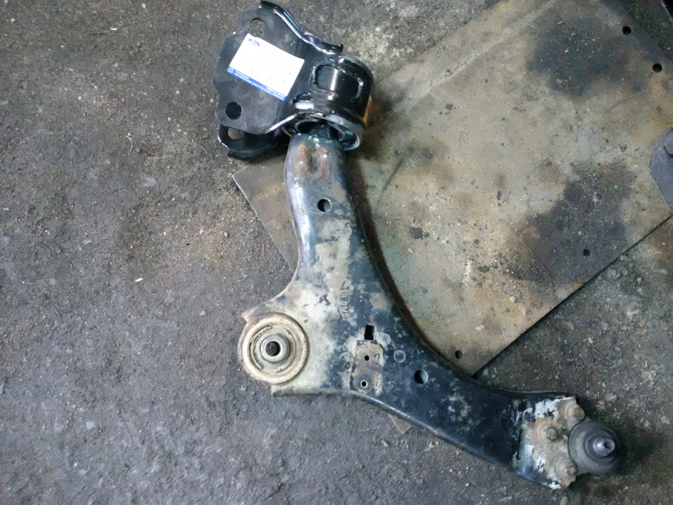 Фото в бортжурнале Volvo S80 (2G)
