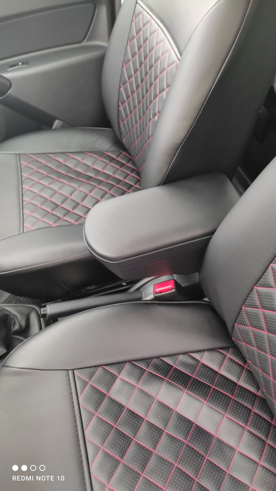 Фото в бортжурнале Lada Гранта Лифтбек (2G)