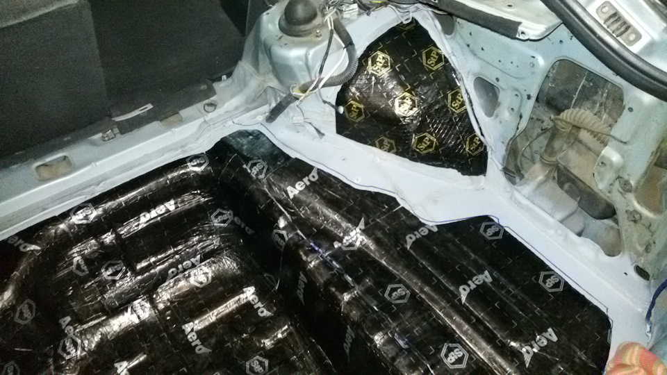 Вибра — Mitsubishi Galant (6G)