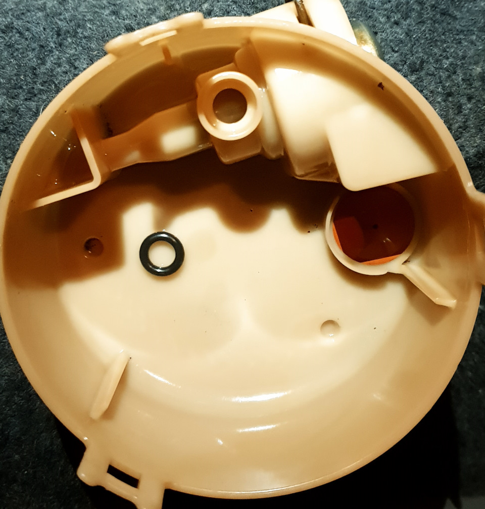 Фото в бортжурнале Nissan Cube II