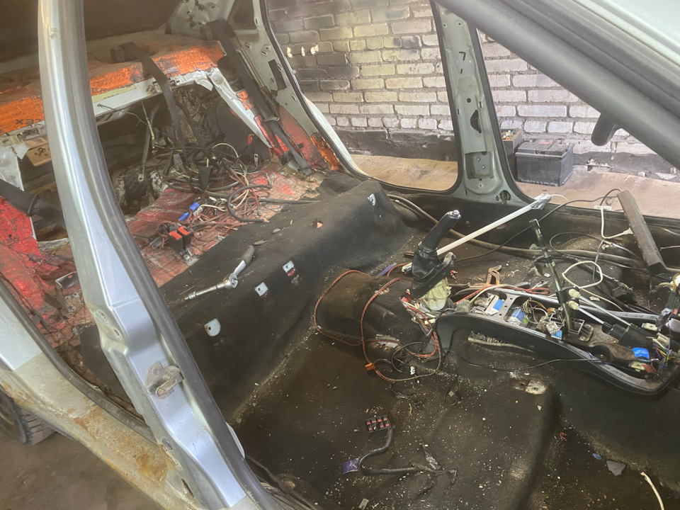 Фото в бортжурнале Ford Focus Sedan I