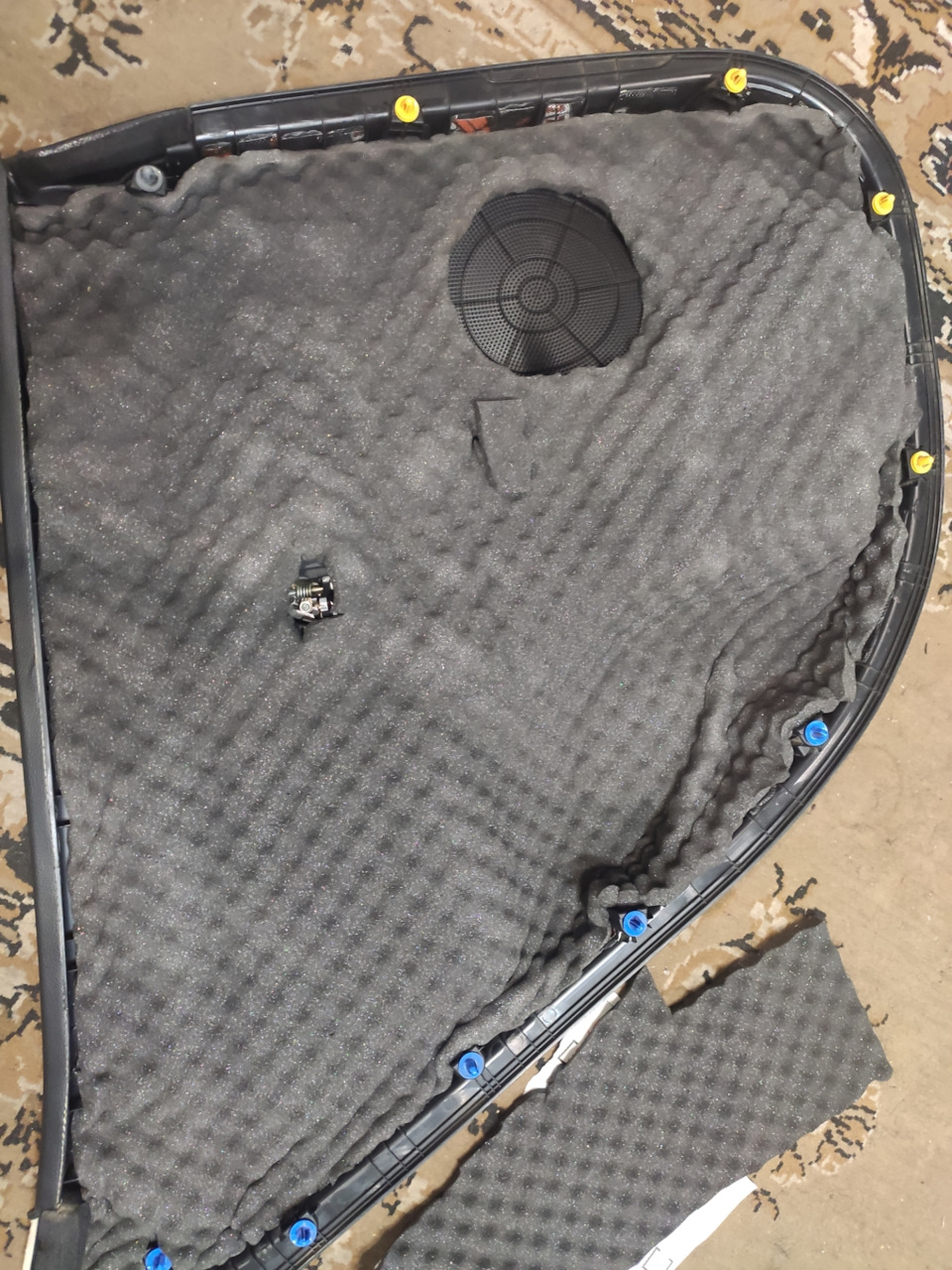 Фото в бортжурнале KIA Ceed (2G)