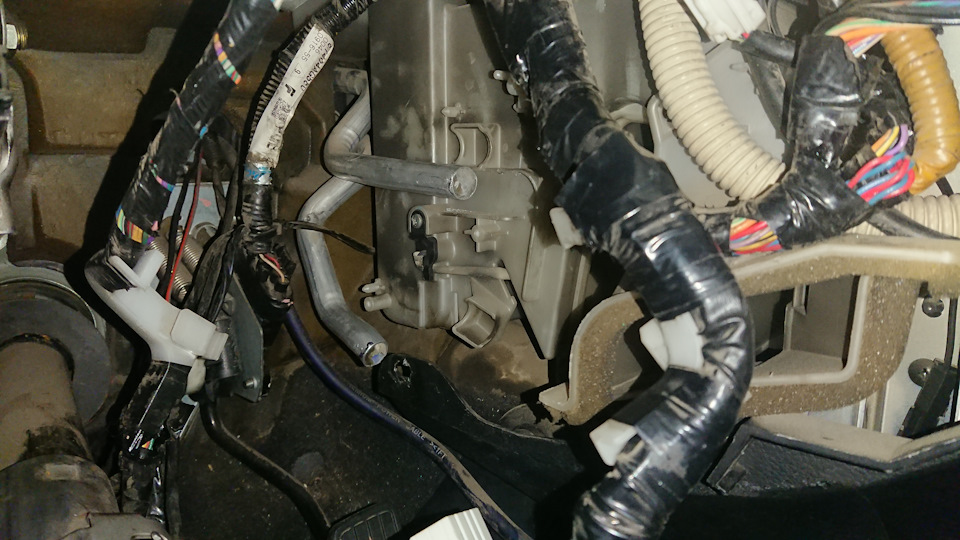 Фото в бортжурнале Subaru Legacy (BL/BP)