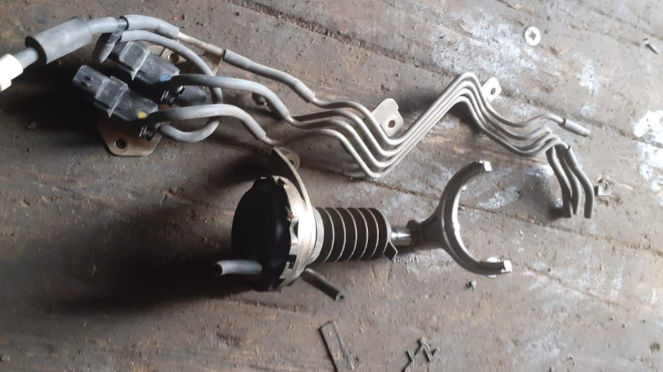 Лягушка, клапана — Mitsubishi Pajero Pinin