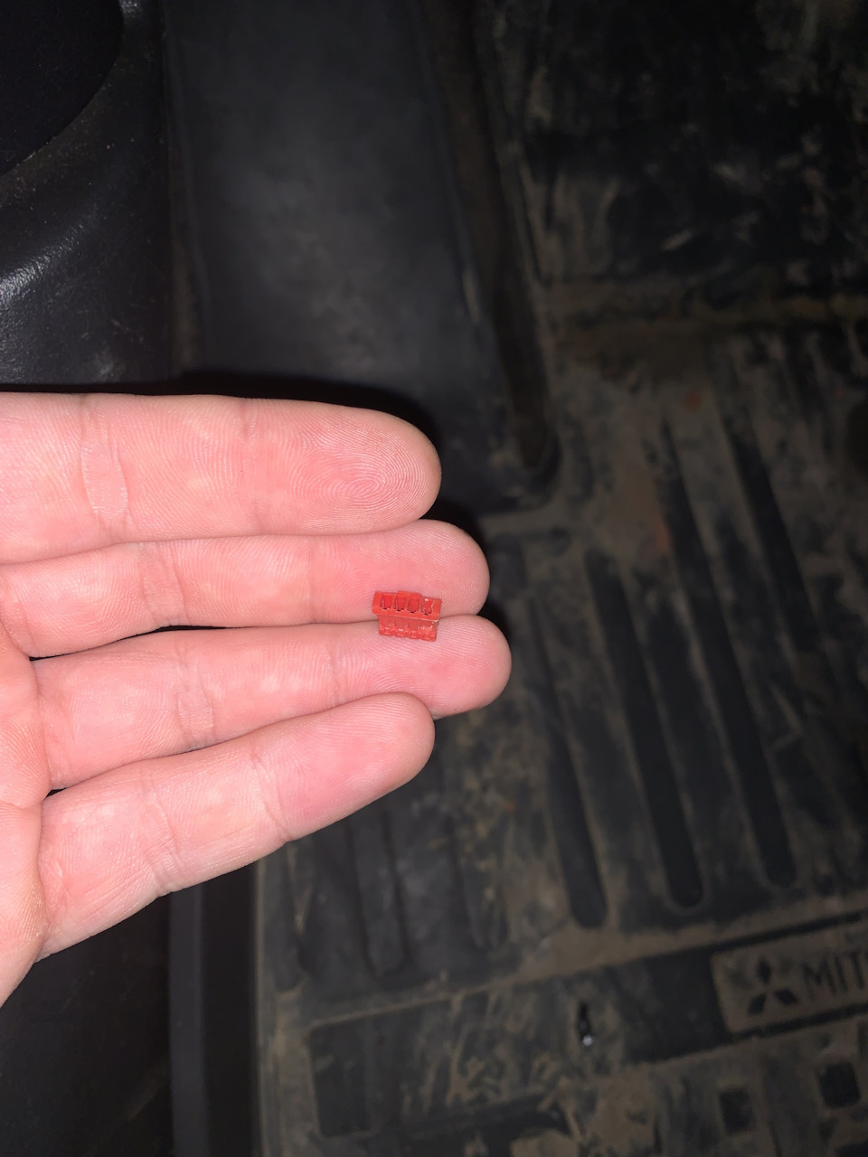 Фото в бортжурнале Mitsubishi Outlander (3G)