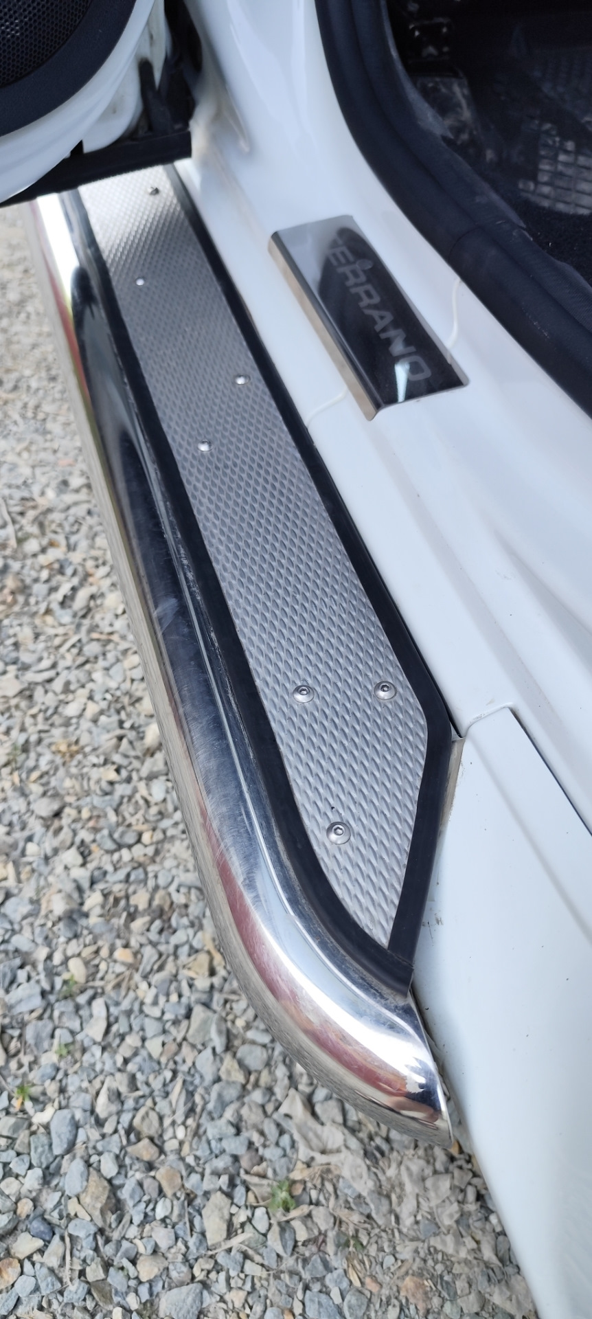 8 — Nissan Terrano III