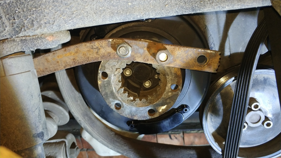 Фото в бортжурнале Volkswagen Multivan (T4)