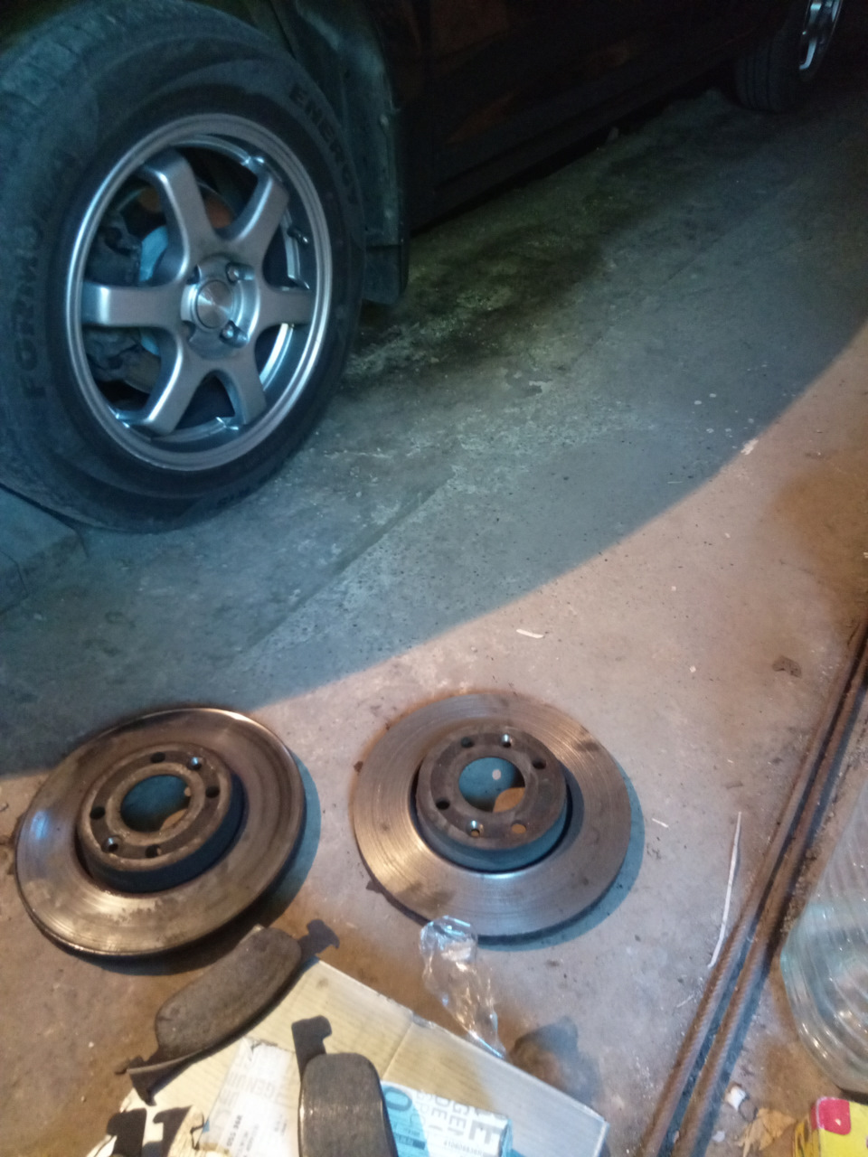 Фото в бортжурнале Renault Logan (2G)