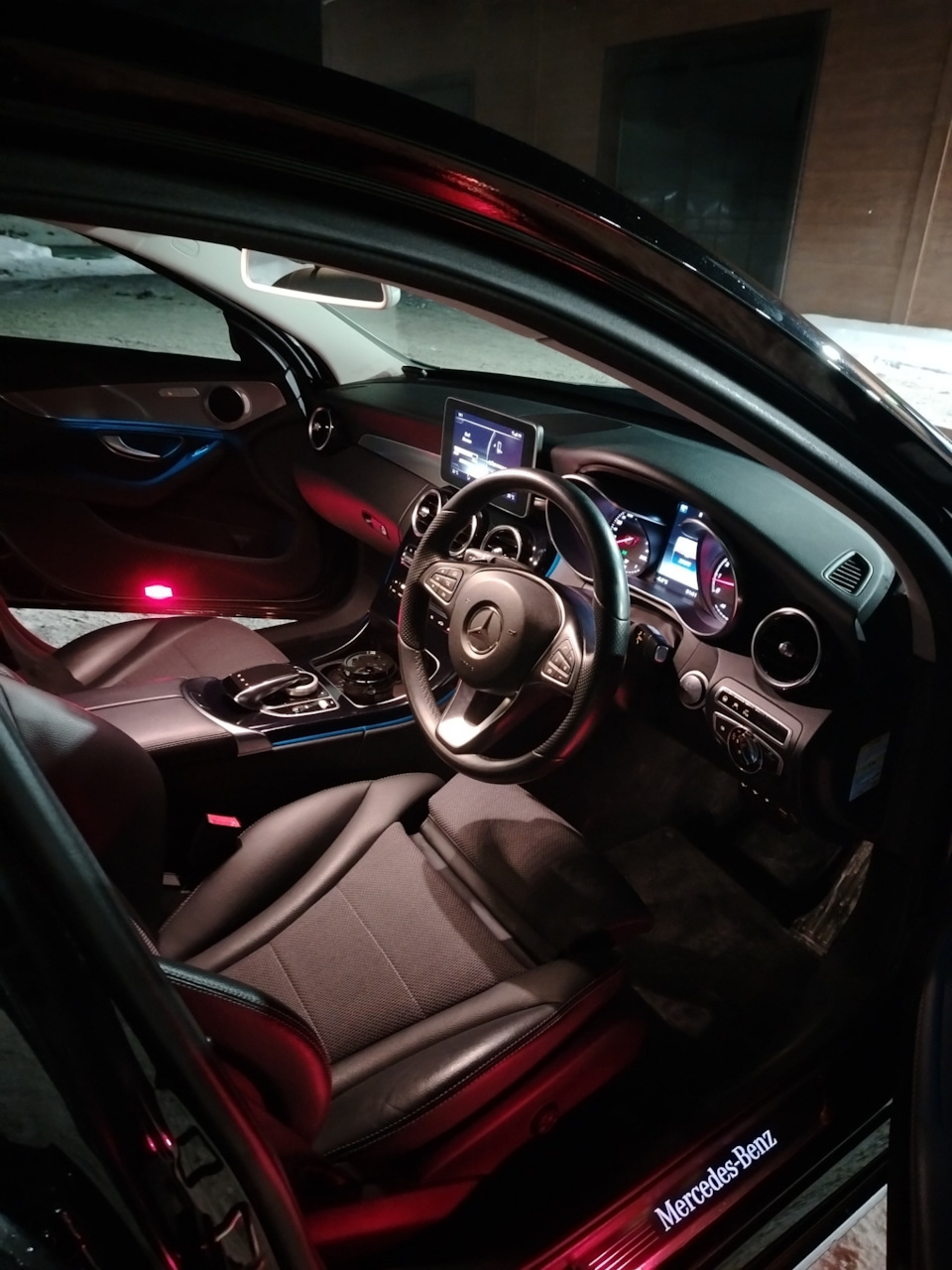 Фото в бортжурнале Mercedes-Benz C-Class (W205)