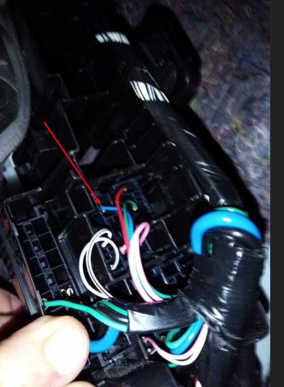 Фото в бортжурнале Toyota Fortuner (2G)