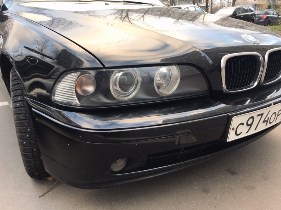 Фото в бортжурнале BMW 5 series (E39). Запчасти на фото: C9740