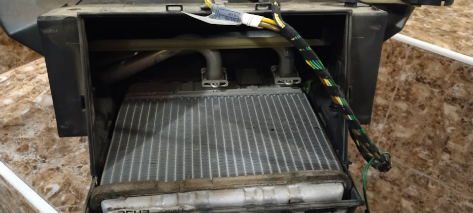 радиатор печки — BMW 3 series (E46)