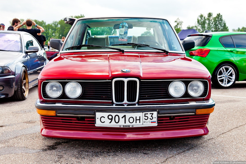 Фотки с нета — BMW 5 series (E12)
