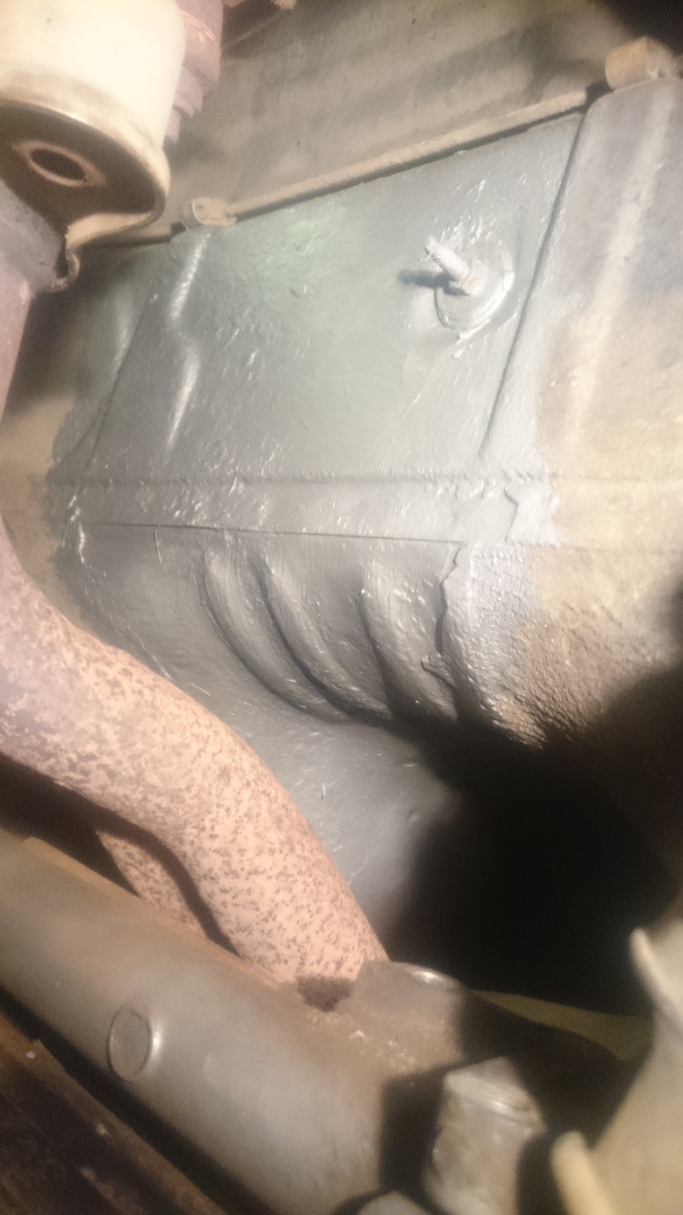 Покрыл герметиком. Как по мне, получилось круто. — Volkswagen Golf GTI Mk2