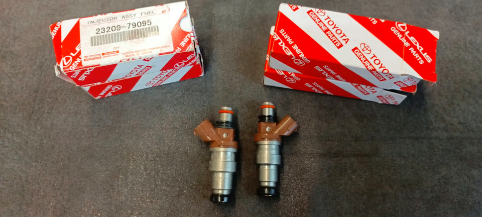 Фото в бортжурнале Toyota Land Cruiser Prado 90-series. Запчасти на фото: 2320979095