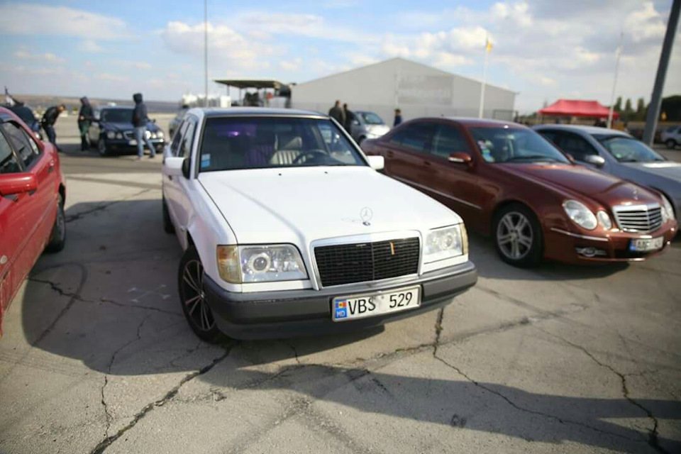 Фото в бортжурнале Mercedes-Benz C-Class (W203)