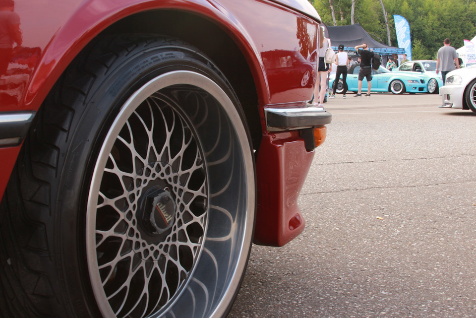 Фотки с нета — BMW 5 series (E12)