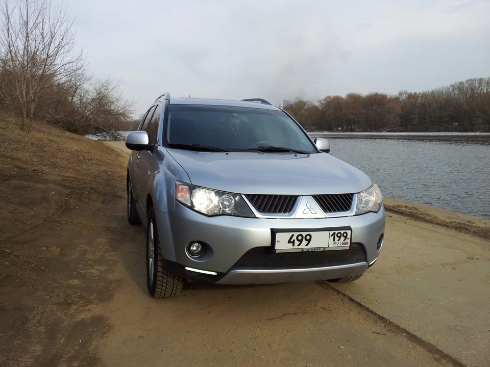 Фото в бортжурнале Mitsubishi Outlander XL