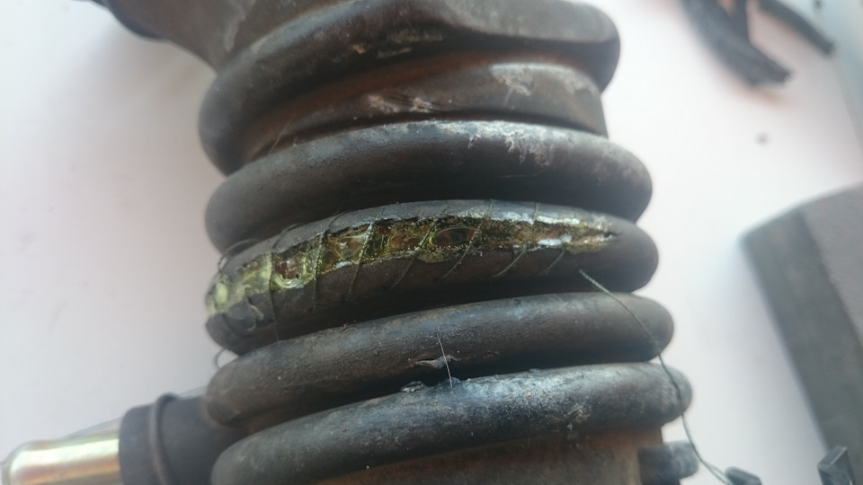 Фото в бортжурнале Toyota Carina E