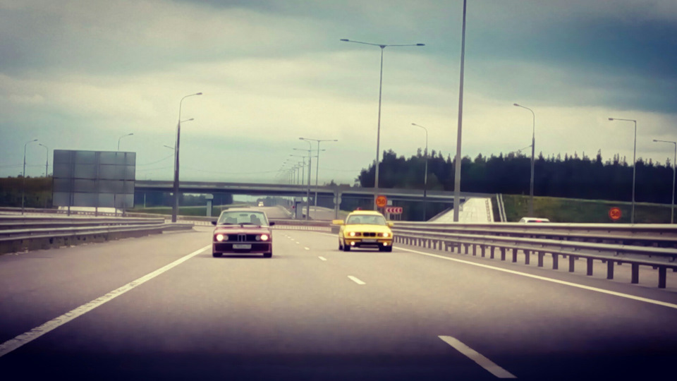 рванули — BMW 5 series (E12)