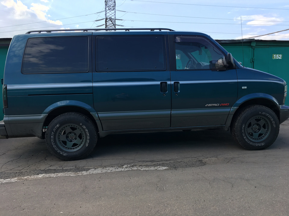 Photo from the logbook Chevrolet Astro II