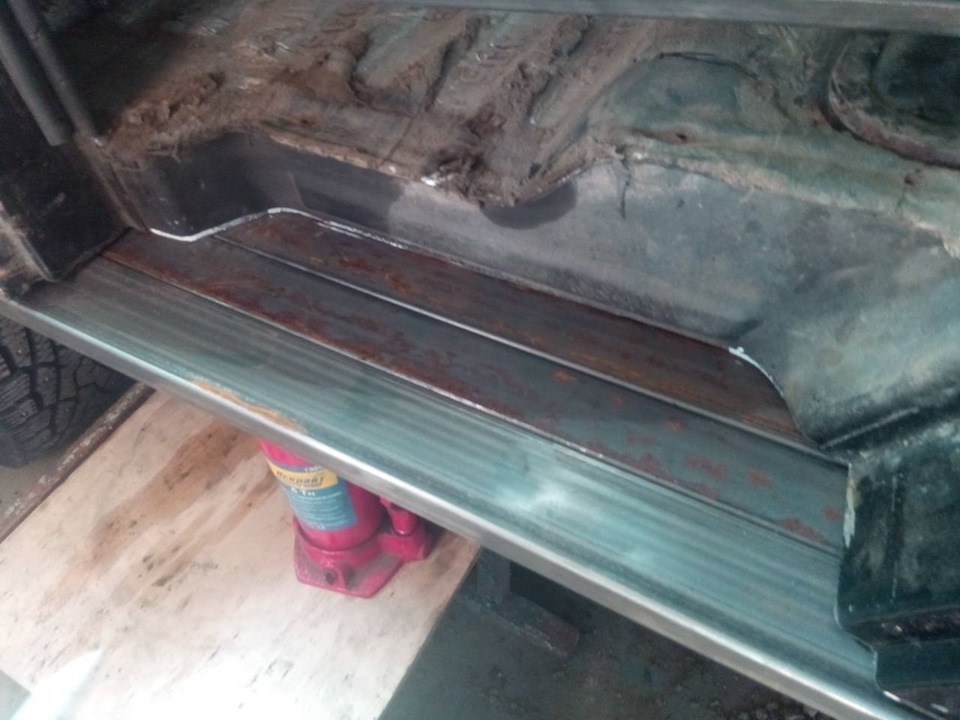 разметили по новым площадкам и подогнали под них кузов. — УАЗ 315195 Hunter