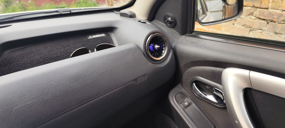 6 — Nissan Terrano III