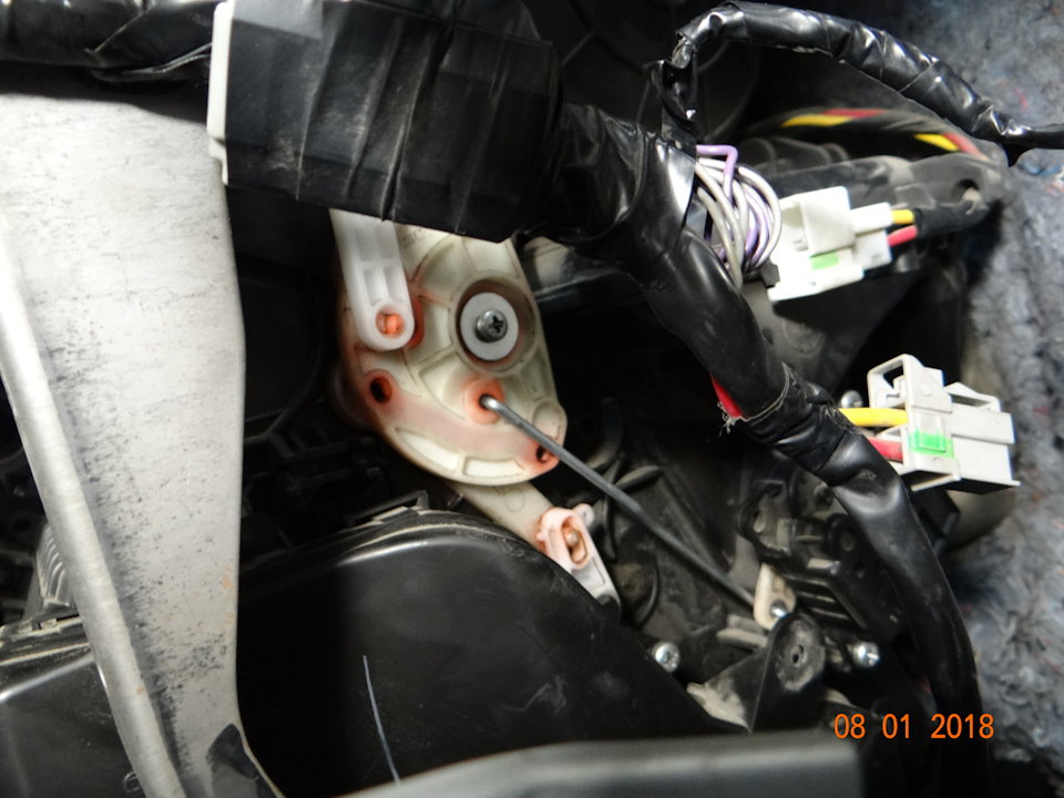 15. Проблемное место — Nissan Juke (1G)