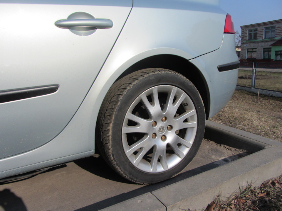 После — Renault Laguna II