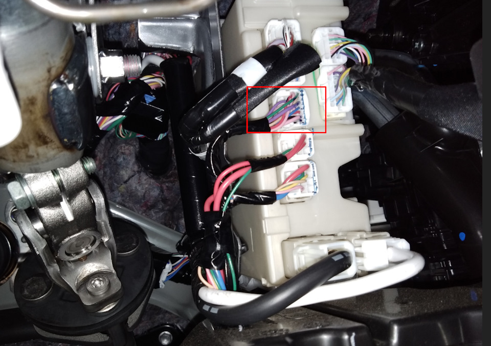 Фото в бортжурнале Toyota Fortuner (2G)