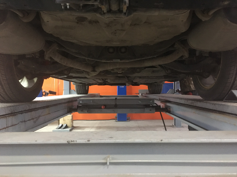 Фото в бортжурнале Subaru Legacy (BL/BP)