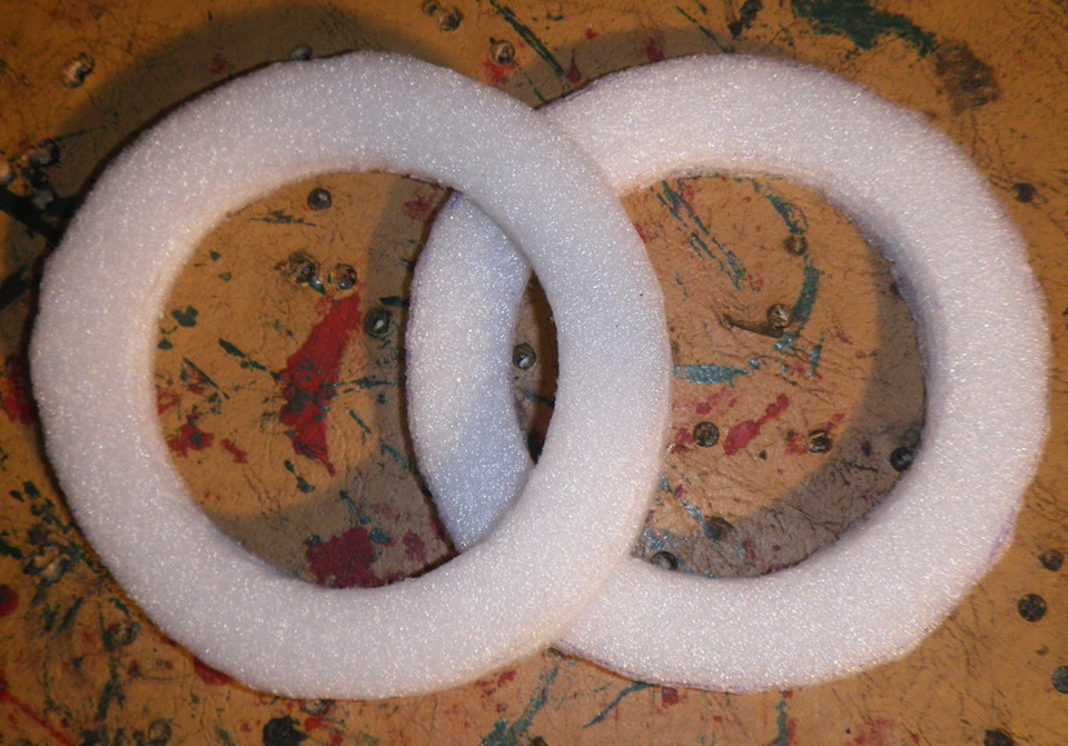 Лежало в качестве амортизирующего материала в какой-то посылке. Не стал выбрасывать, вот оно и пригодииилосссь — Nissan Patrol GR II (Y61)